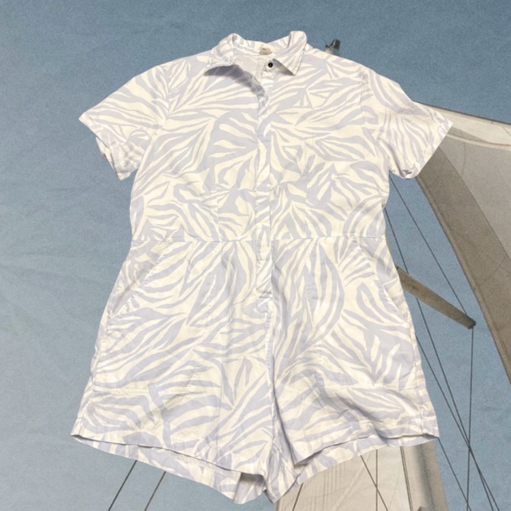 Women’s White and Blue Patterned romper
